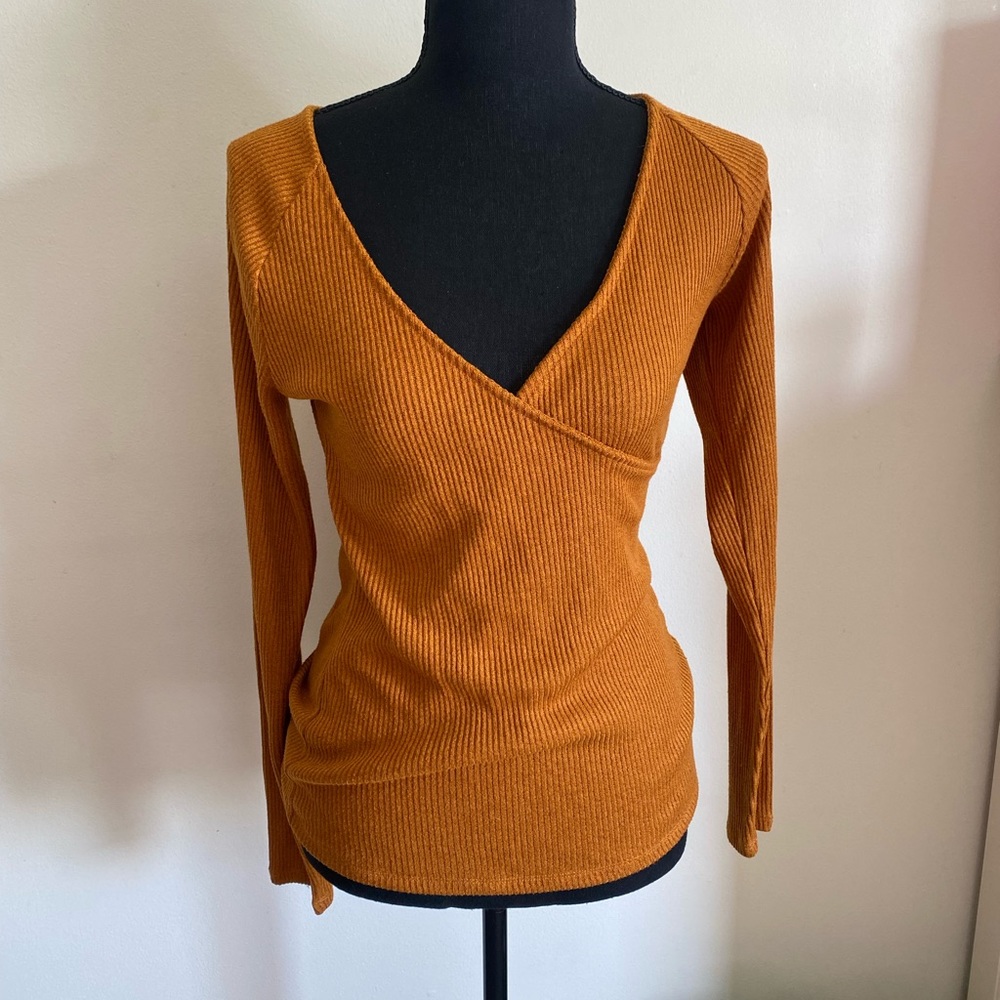 Banana Republic Long Sleeve top